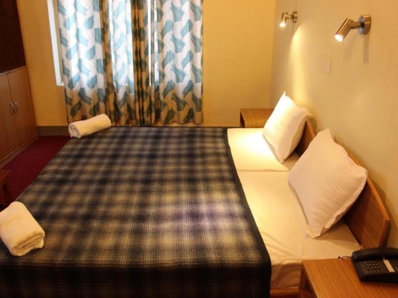 Hotel Lonchay Residency Leh Esterno foto